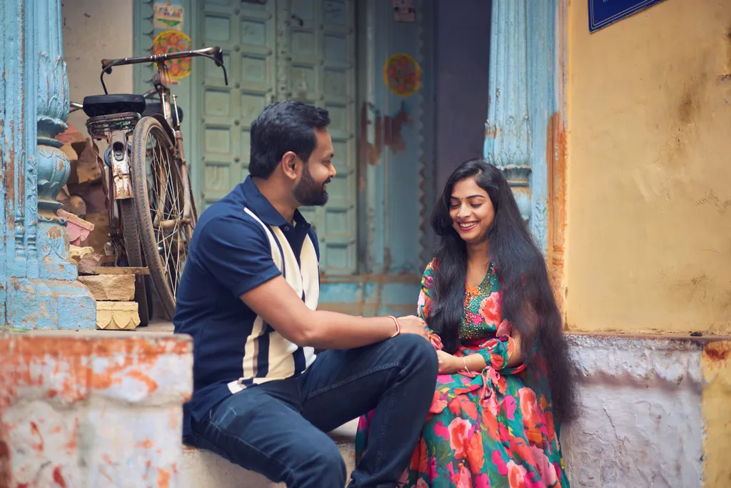 Old streets Banaras pre wedding